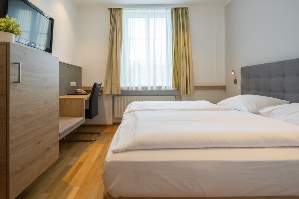 Hotel Unter Den Linden (Krems)
